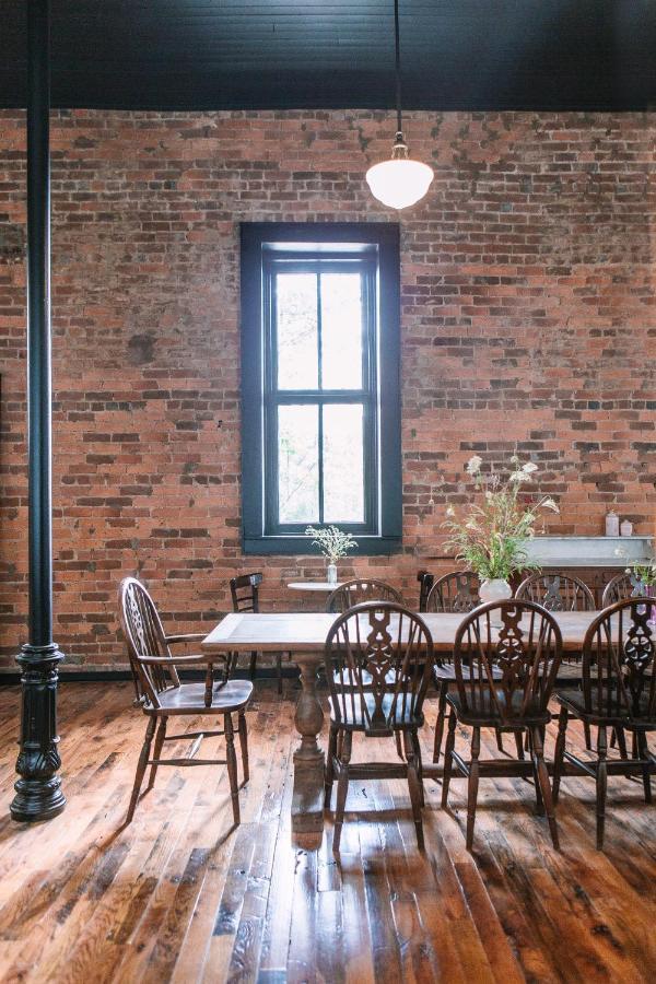 Beard And Lady Inn Chester Ngoại thất bức ảnh