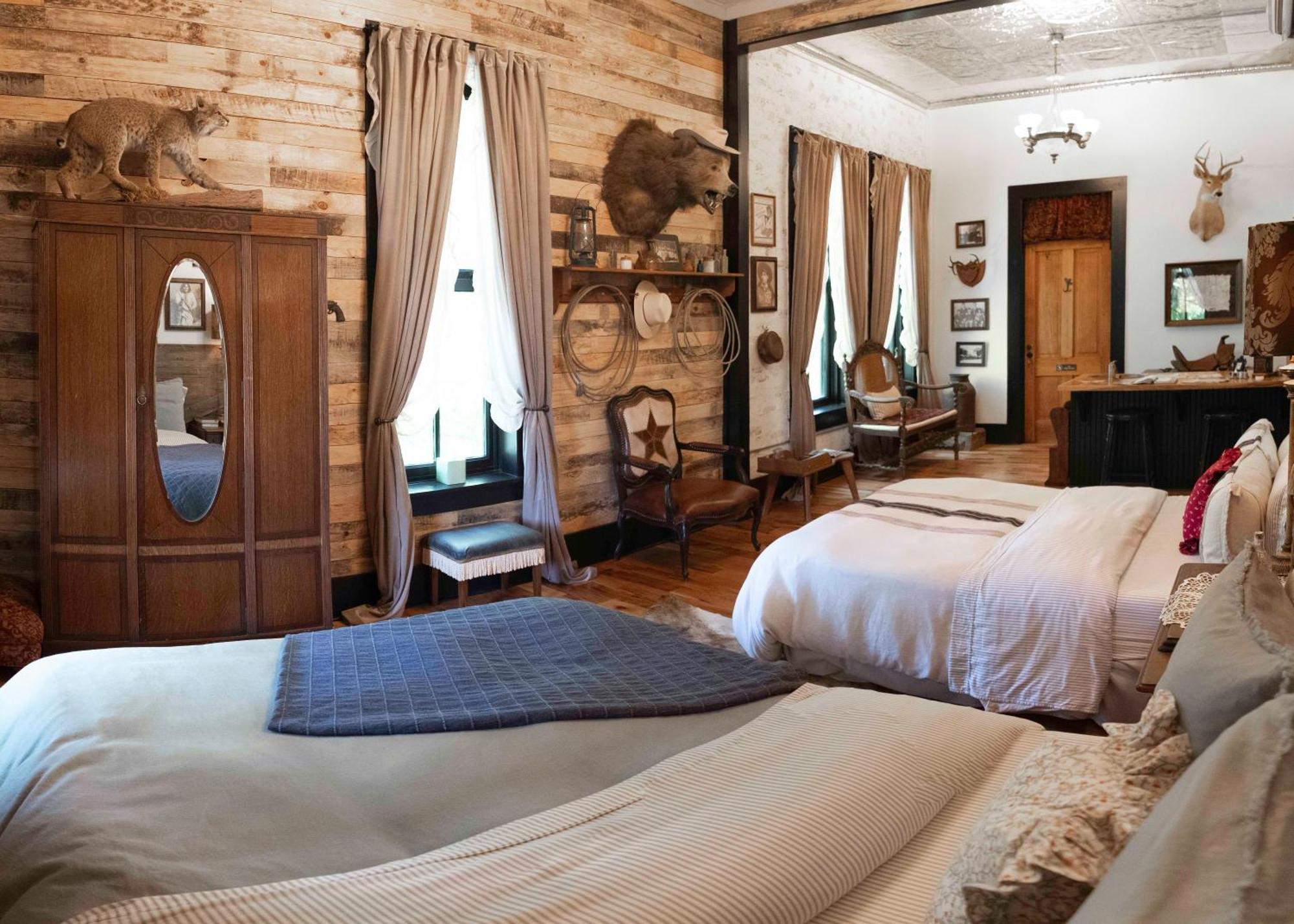 Beard And Lady Inn Chester Ngoại thất bức ảnh